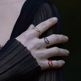 DELICATE HEART RING YELLOW GOLD