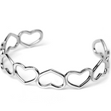 HEART LINK CUFF IN SILVER